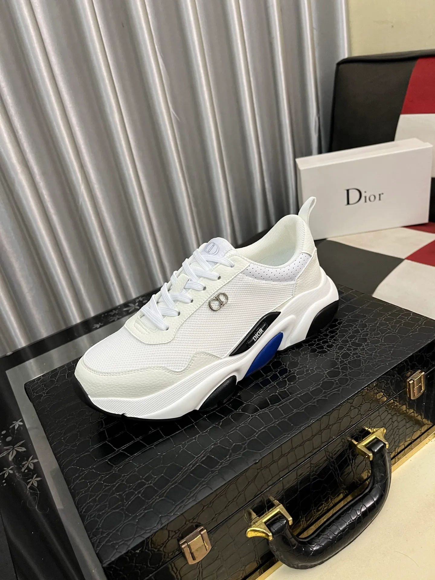 Men's Men's Shoes 💰458⌚️⌚️《DIOR*》The latest hot-selling casual shoes, top brand [seduce] luxury~purchase, top~quality. [Strong] The upper is made of imported breathable cowhide material ➕ breathable sheepskin feet (•) with fine workmanship. Original personalized fashionable soft rubber wear-resistant outsole, size: 38-444️⃣colors available